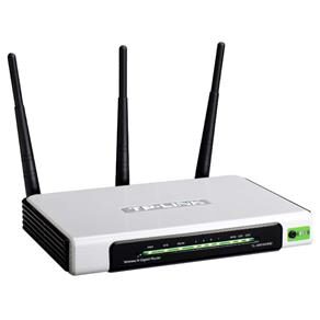 Roteador TP-Link TL-WR941ND Wireless 802.11N 300Mb c/ 3 Antenas Destacáveis 110V