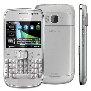 Celular Desbloqueado Nokia E6 Prata QWERTY c/ Câmera 8MP+ VGA, 3G, Wi-Fi, GPS, Bluetooth, Touch Screen, Rádio FM, MP3 e Fone de Ouvido