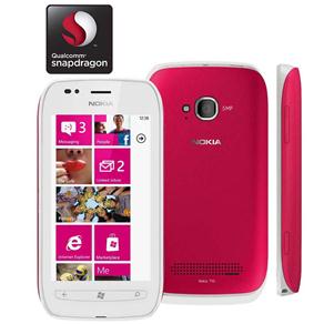 Celular Desbloqueado Nokia Lumia 710 Rosa com Windows Phone, Câmera 5MP, Touch Screen, 3G, Wi-Fi, Bluetooth, GPS, Rádio FM, MP3 e Fone de Ouvido