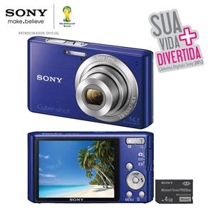 Câmera Sony DSC-W610 Azul c/ 14.1MP, LCD 2.7”, Zoom Óptico 4x, Estabilizador de Imagem, Detector de Face e Sorriso e Panorâmica 360º + Cartão MS 4GB