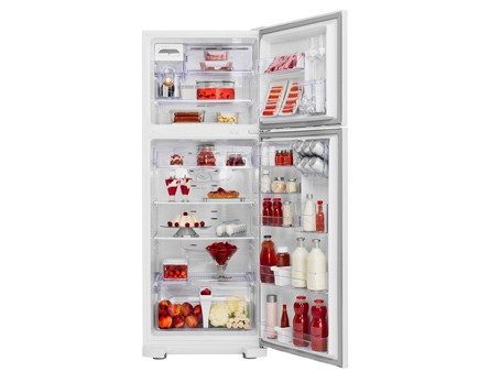 O refrigerador Electrolux Celebrate DFN49 aberto refrigerador Electrolux Celebrate DFN49 aberto
