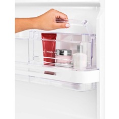 O espaço beauty box do refrigerador Electrolux DF52 refrigerador Electrolux DF52 beauty box