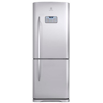 O refrigerador Electrolux DB52X Inox de frente refrigerador Electrolux DB52X Inox de frente
