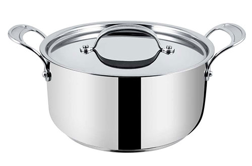 O conjunto de panelas Jamie Oliver tem panelas com tampas Conjunto de Panelas T-Fal Jamie Oliver 2100081178 itens