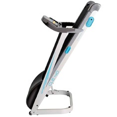 A esteira ergométrica Caloi Act Home Fitness Elite CLE-40 Dobrável dobrada esteira ergométrica Caloi Act Home Fitness Elite CLE-40 Dobrável dobrada