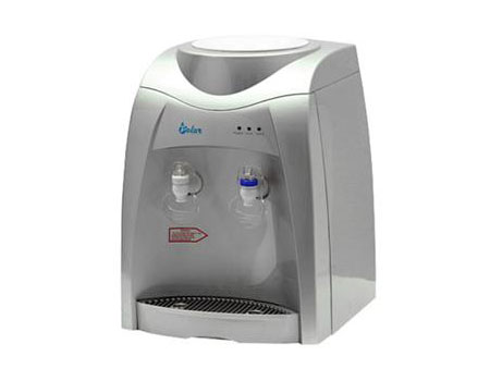 Bebedouro Polar Eletrônico SV3000 - Sistema eletrônico regula a temperatura da água Bebedouro Polar Eletrônico SV3000 - Sistema eletrônico regula a temperatura da água