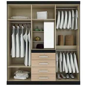 Guarda-roupas com espaços amplos e bem localizados - Tenha um bonito espelho deslizante e muito prático de usar Guarda-roupas com espaços amplos e bem localizados - Tenha um bonito espelho deslizante e muito prático de usar