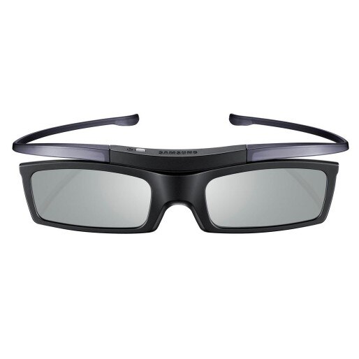 Com dois óculos 3D