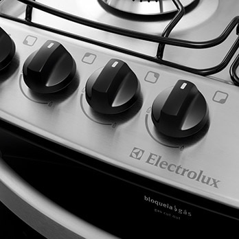 fogão Electrolux quatro bocas Celebrate 56SX Inox acabamento