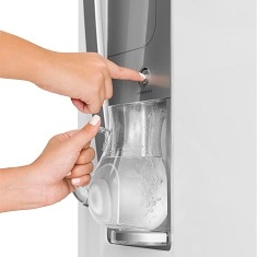 refrigerador Electrolux DW52X Inox dispenser
