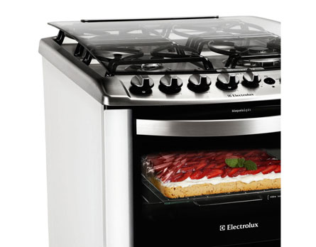 fogão Electrolux 4 bocas Celebrate 56DTB close