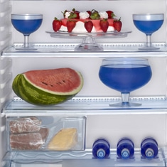 refrigerador Continental Copacabana RCCT480 prateleiras