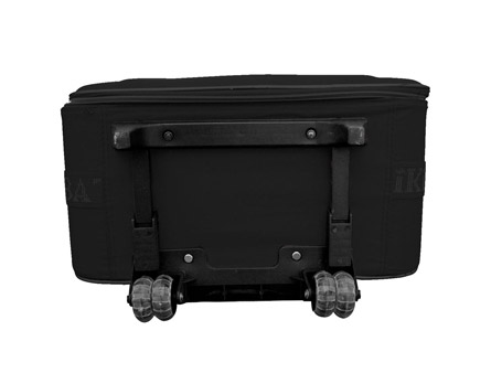 Leves, compactas, elegantes - Com rodinhas, as malas podem ser transportadas sem esforço