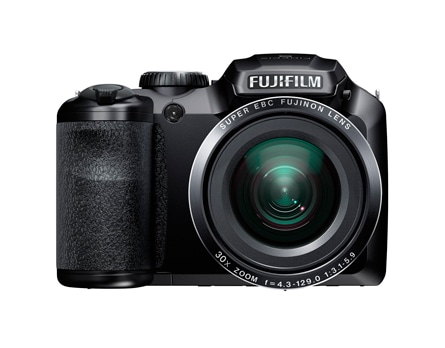 câmera FujiFilm FinePix S4800 close