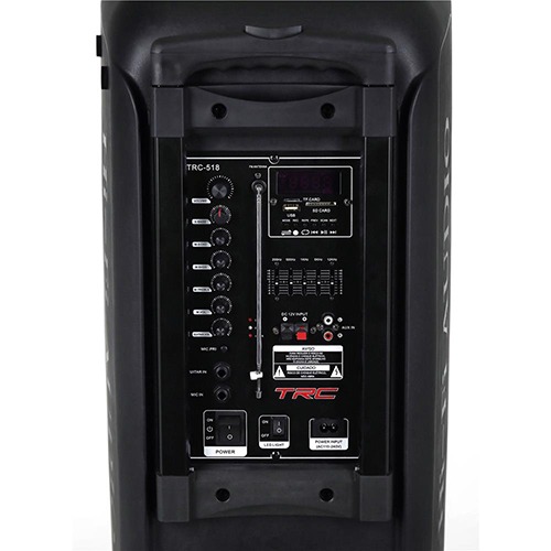 Visão do painel traseiro da caixa acústica Caixa de Som Amplificada TRC 518 painel traseiro amplificador usb cartão sd equalizador