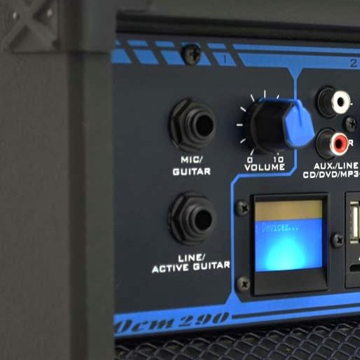 Canal 1 para conectar guitarra e microfone