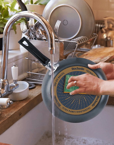 Indica quando a frigideira está na temperatura ideal Conjunto Panelas Rochedo Limpa Fácil tampa vidro