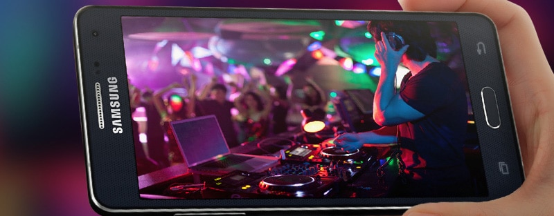 Samsung Galaxy A5 Duos tela super amoled brilho