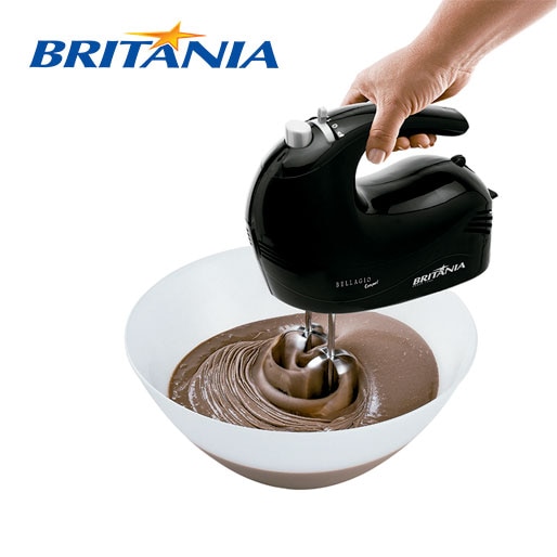 batedeira portátil britânia compacta leve 