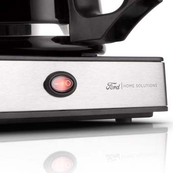 cafeteira elétrica Ford F 525 Preta close detalhe