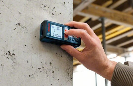 Trena a Laser Digital Bosch GLM 80 uso