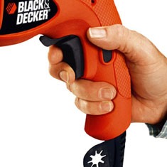 furadeira de impacto Black Decker HD505K empunhadura
