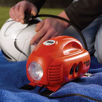 mini compressor automotivo Black&Decker ASI200 LA versatilidade