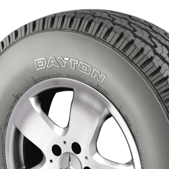 pneu Dayton Timberline 265 70 R16 de lado