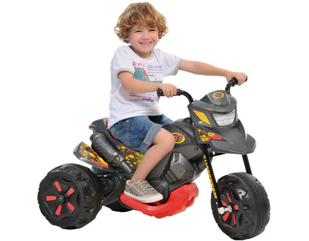 Moto Elétrica Bandeirante - Um brinquedo completo para a diversão da garotada