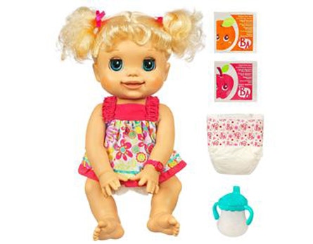 Uma bonequinha que mais parece um bebê de verdade - Ela fala, faz xixi e vem cheia de acessórios para encantar a sua filha